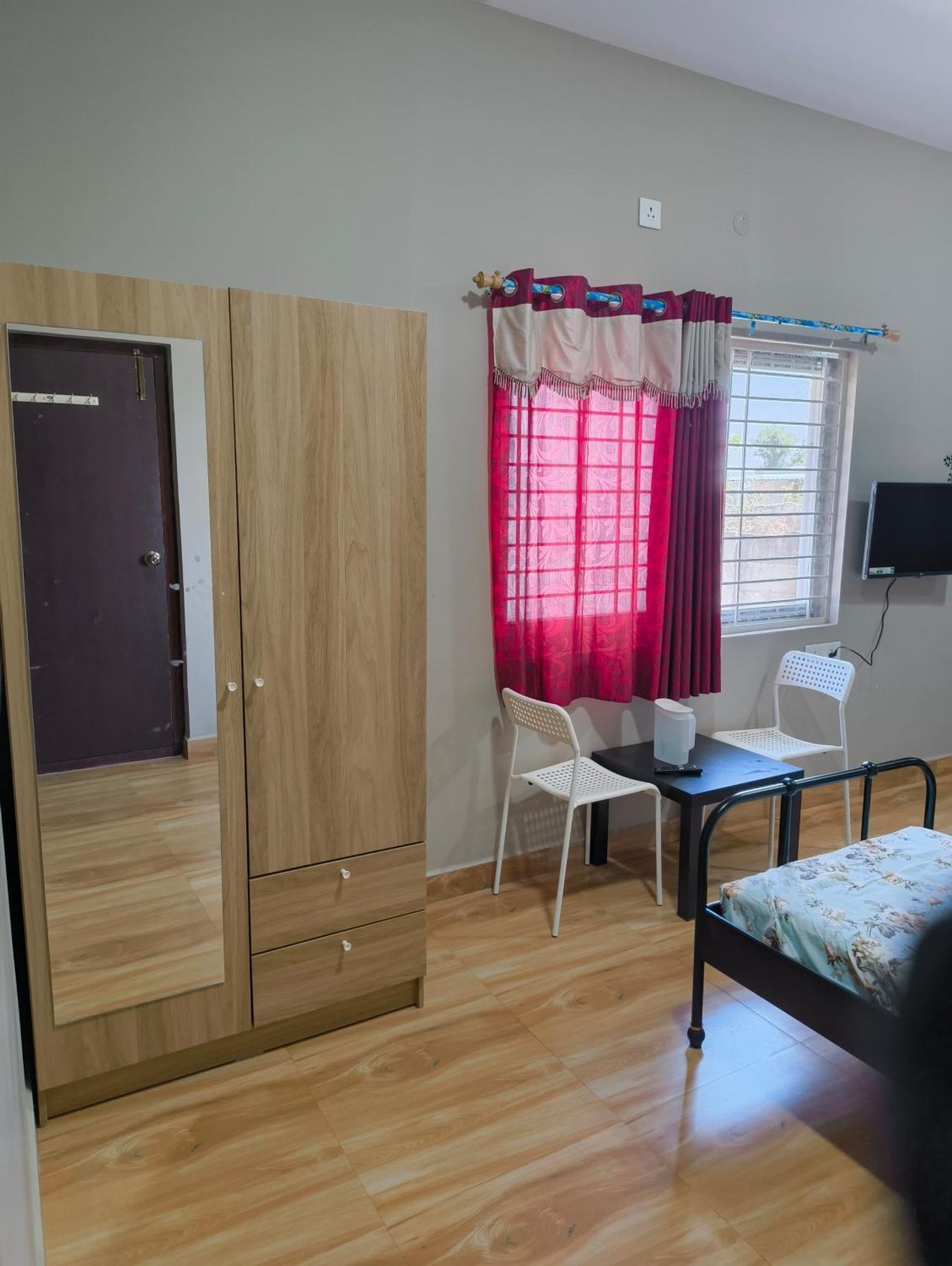 Jai Anjaneya Guesthouse Devanahalli Exteriér fotografie